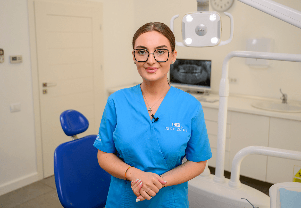 Dr. Roberta Cmeci – Parodontologie Oradea | DENT ESTET