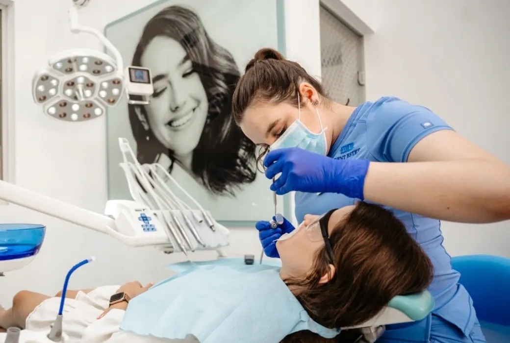 Dr. Diana Hirjanu, medic stomatolog Bucuresti