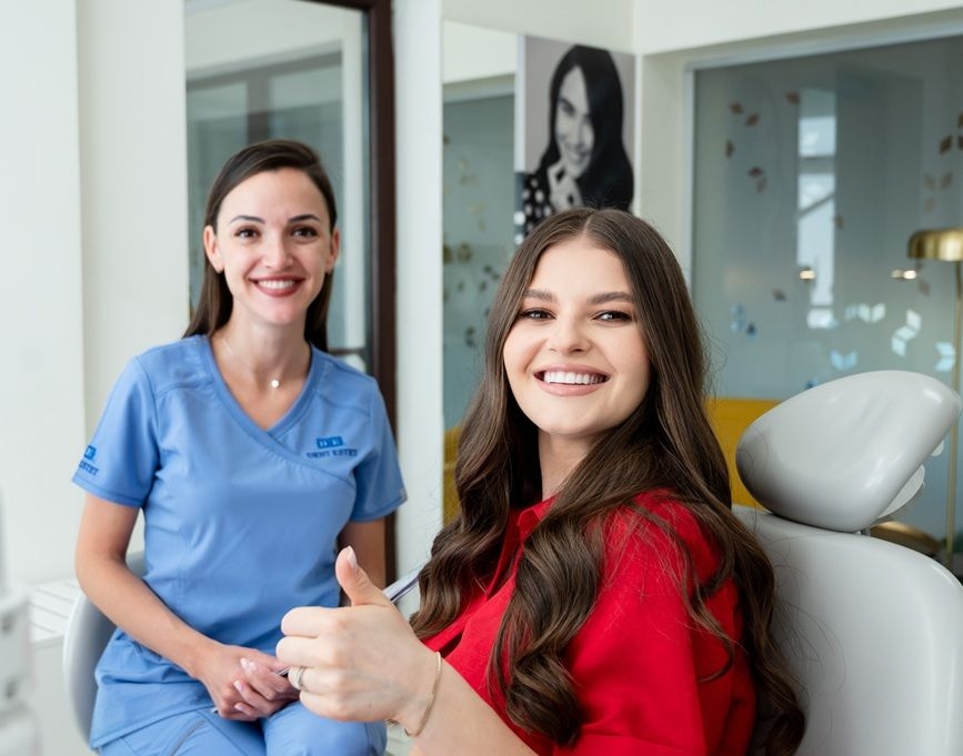 Aparat dentar invizibil - beneficii și preț