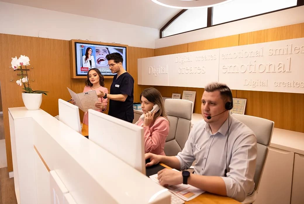 receptie DENT ESTET Bucuresti Primaverii