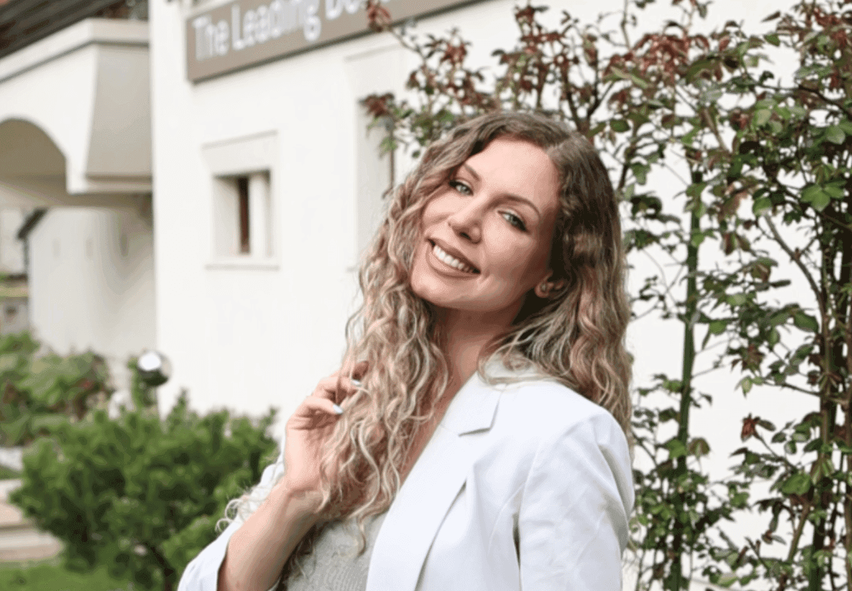 Zâmbet după aparat dentar | DENT ESTET
