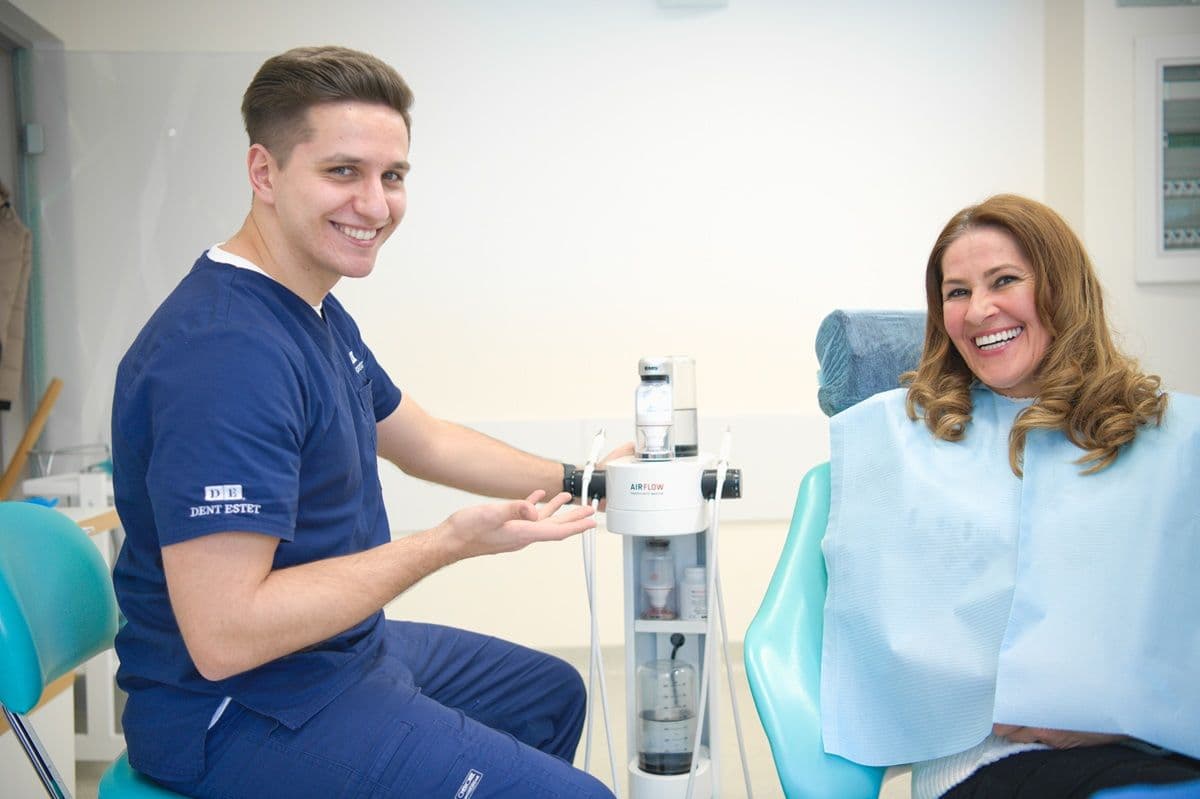 Profilaxia dentară estențială în depistarea afecțiunilor dentare.