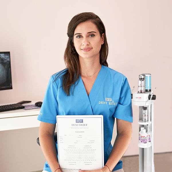 Dentist Arad - Dr. Dorotheea Hotea, medic stomatolog.