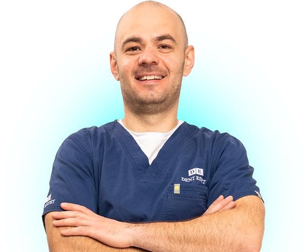 Dentist București - Dr. Vasile Brănici, medic în endodonție și chirurgie dento-alveolară.
