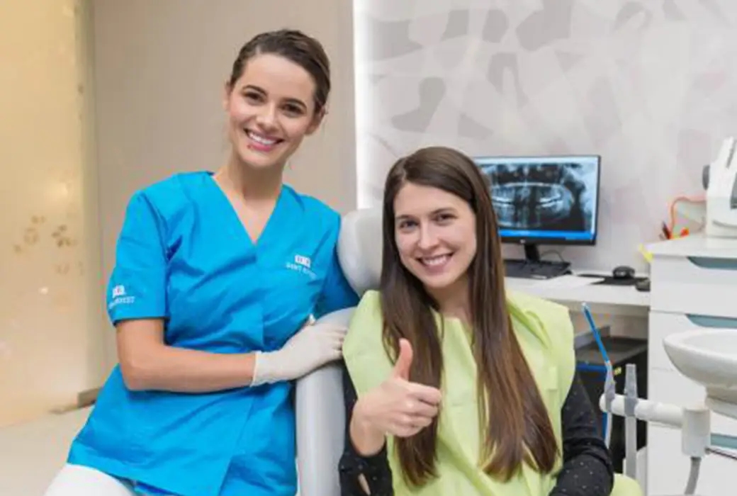 Medic stomatolog estetica dentara la DENT ESTET Sibiu