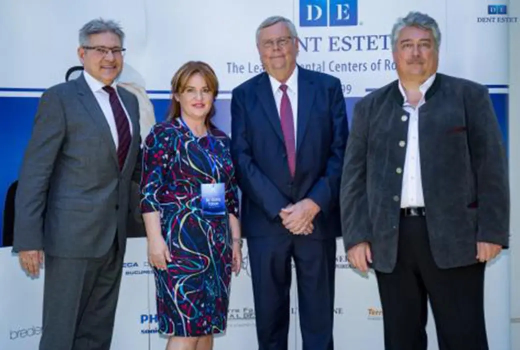 DENT ESTET, liderul pieței de medicină dentară din România se alătură Sistemului MedLife