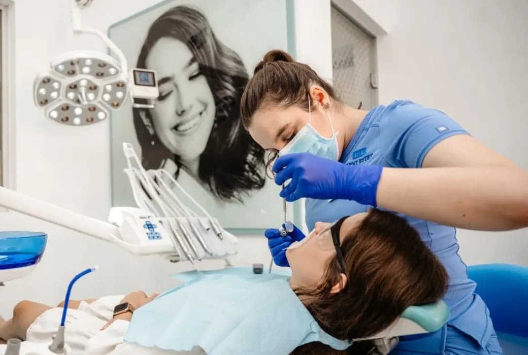 Dr. Diana Hirjanu, medic stomatolog Bucuresti