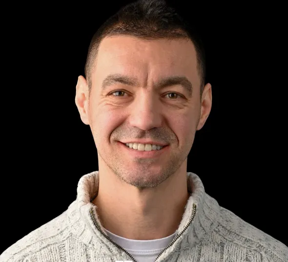 Pacient zambind dupa implant dentar