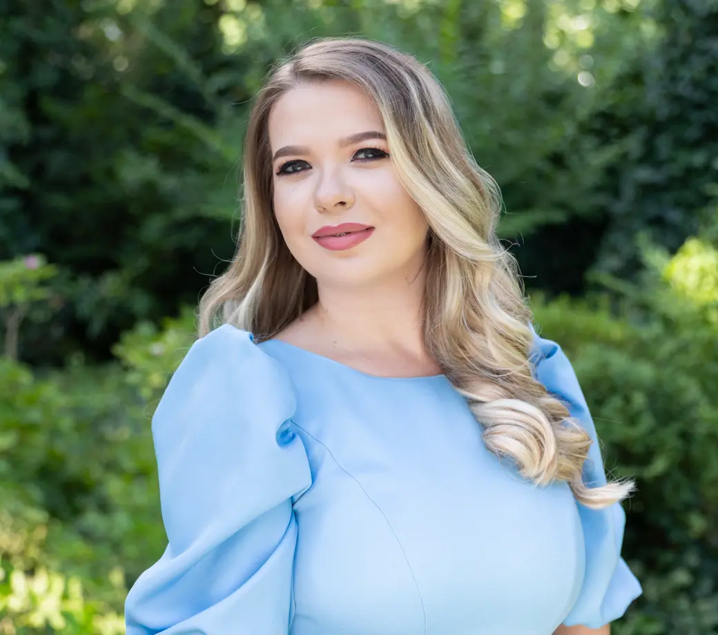 Alina Bordianu - Dental Office Manager DENT ESTET 4 KIDS 1