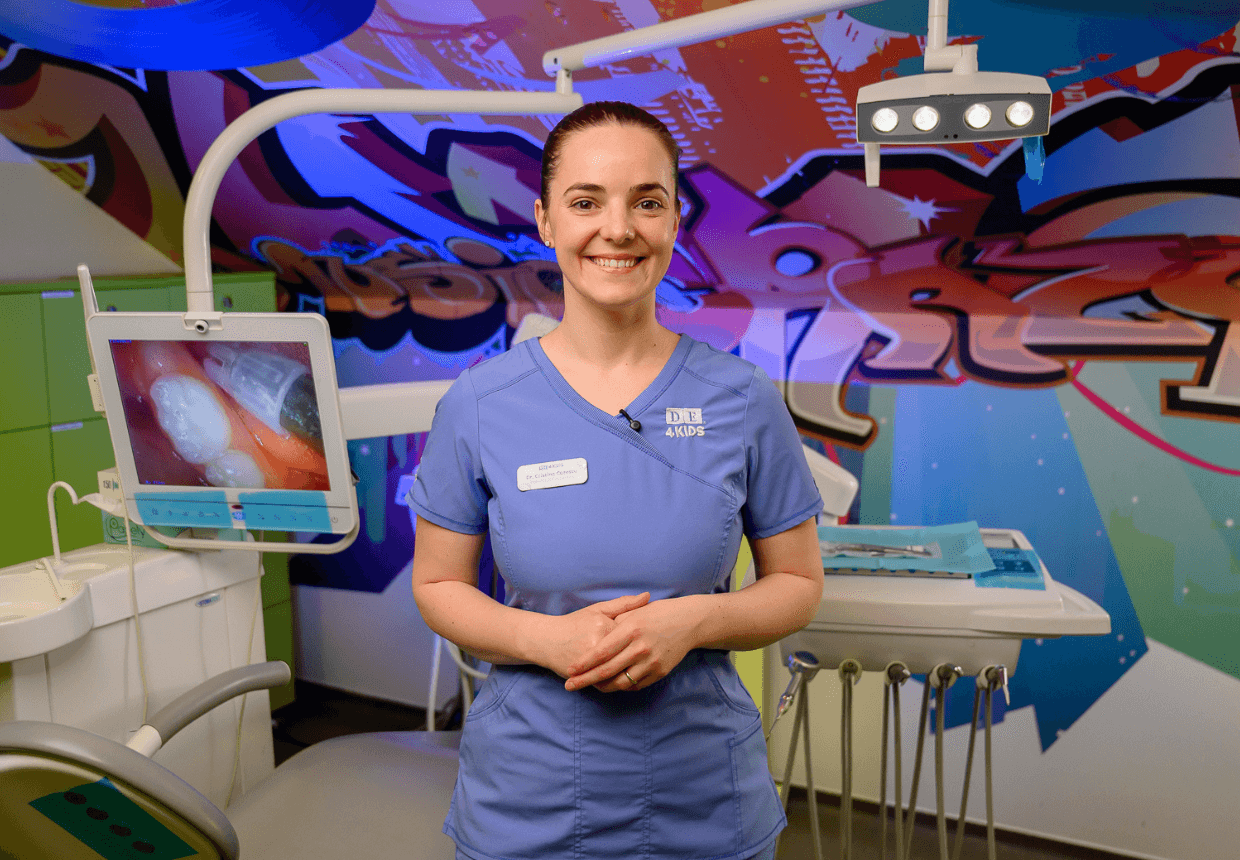 Dr. Cristina Curescu, medic stomatolog pentru copii la DENT ESTET 4 KIDS Timișoara