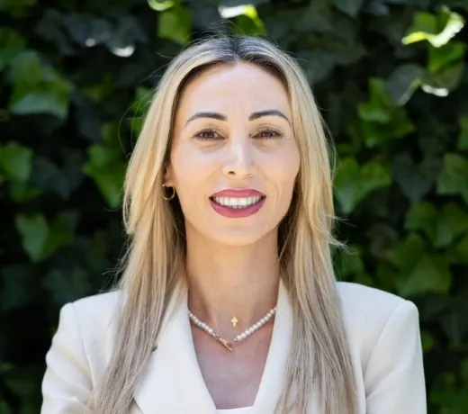 Luciana Ungureanu - Dental Office Manager DENT ESTET Craiova