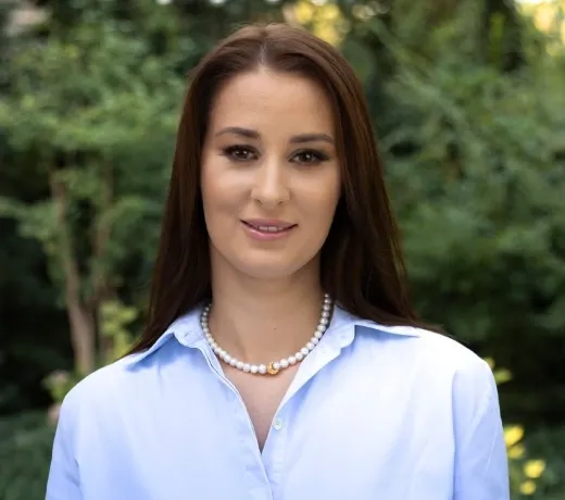 Madalina Cucunoiu- Dental Office Manager DENT ESTET Unirii