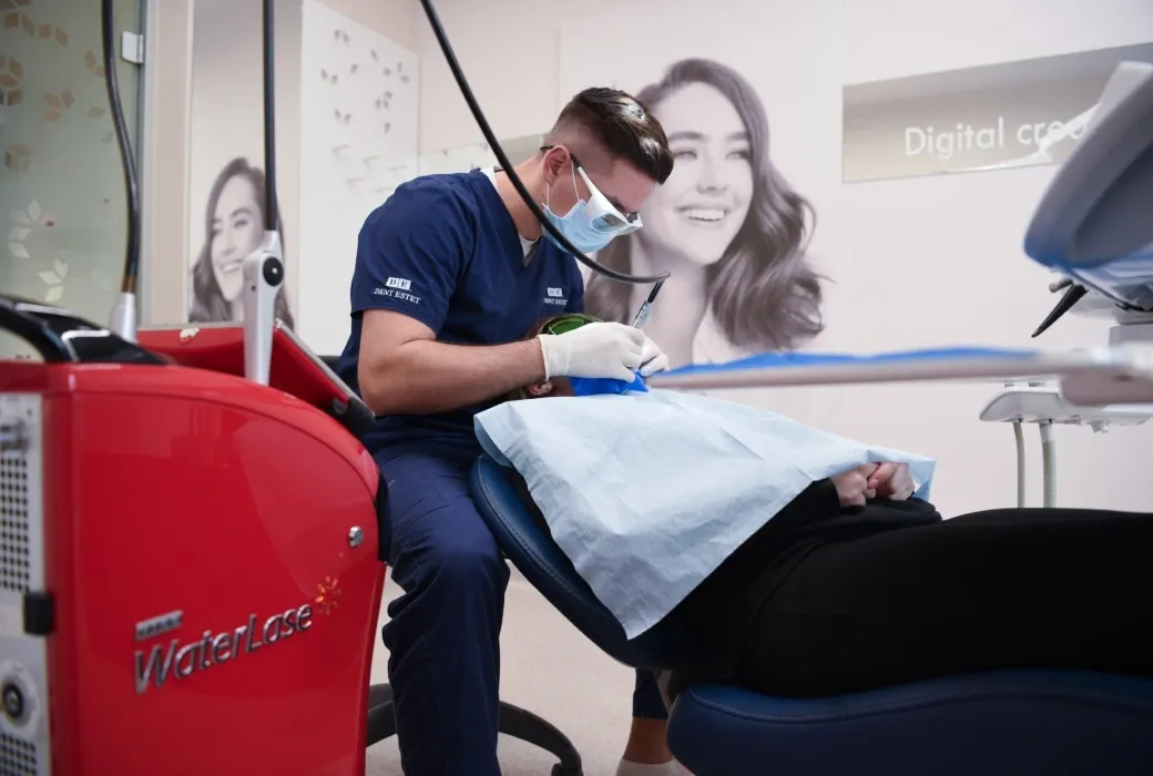 Tratamentul hiperplaziei gingivale cu laserul stomatologic Waterlase 